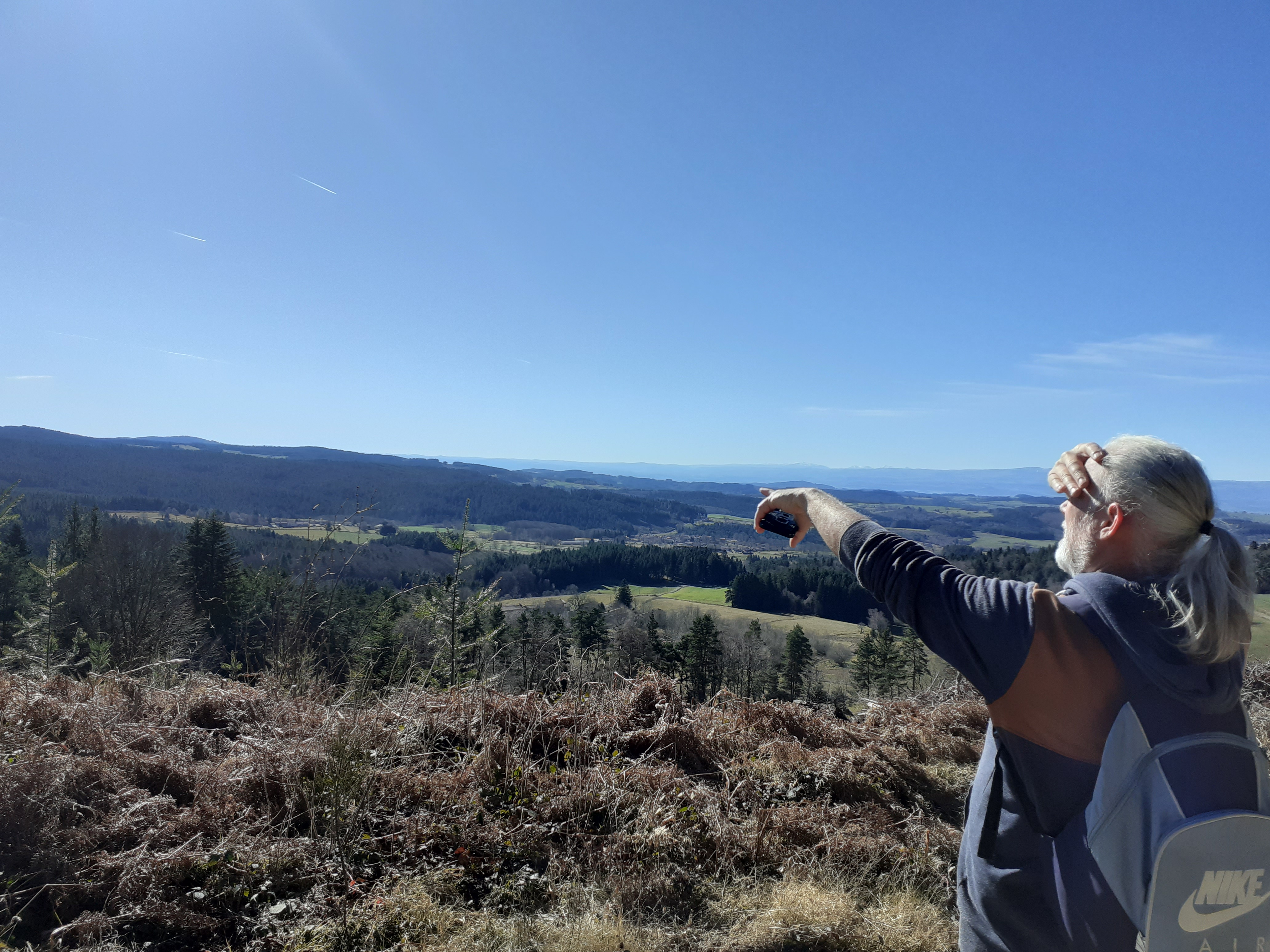 Een van de uitzichten op de wandeling Les Panoramas, Echandelys, Livradois-Forez, Auvergne